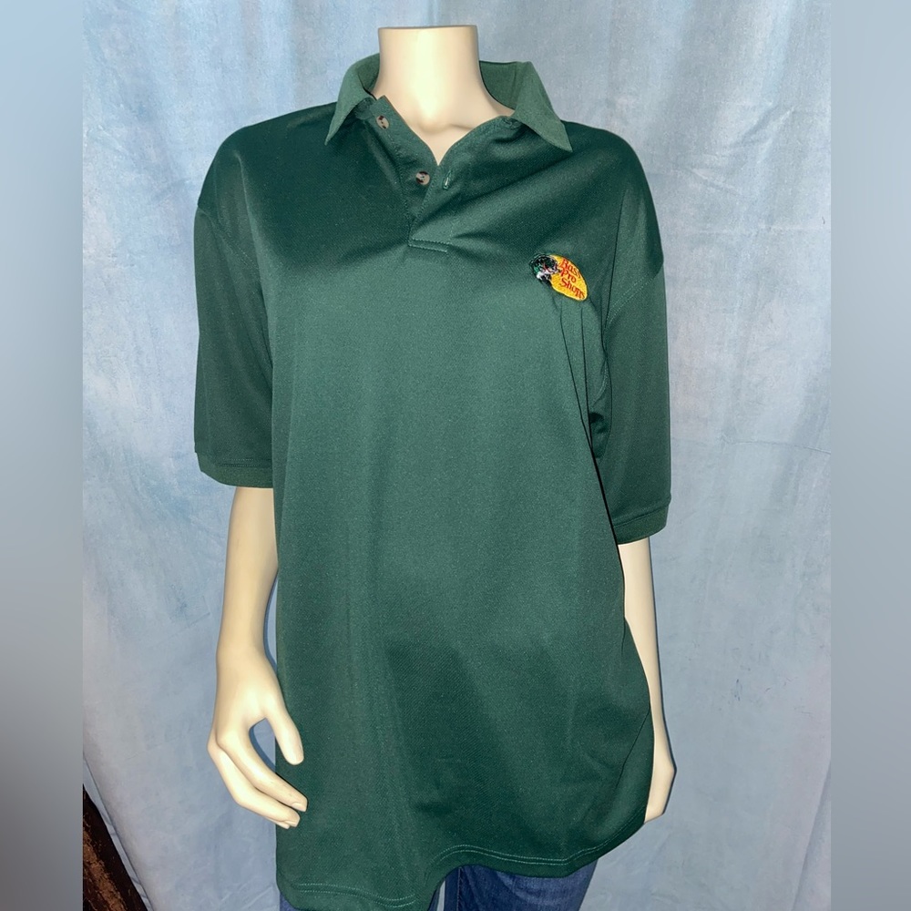 Bass Pro Shops Men’s or Women’s Large - green Polo Shirt. NEW in package.